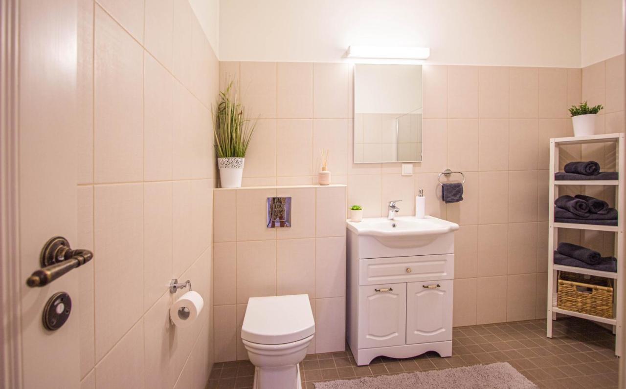 Lossi 32 Cozy Apartment Tartu Exteriör bild